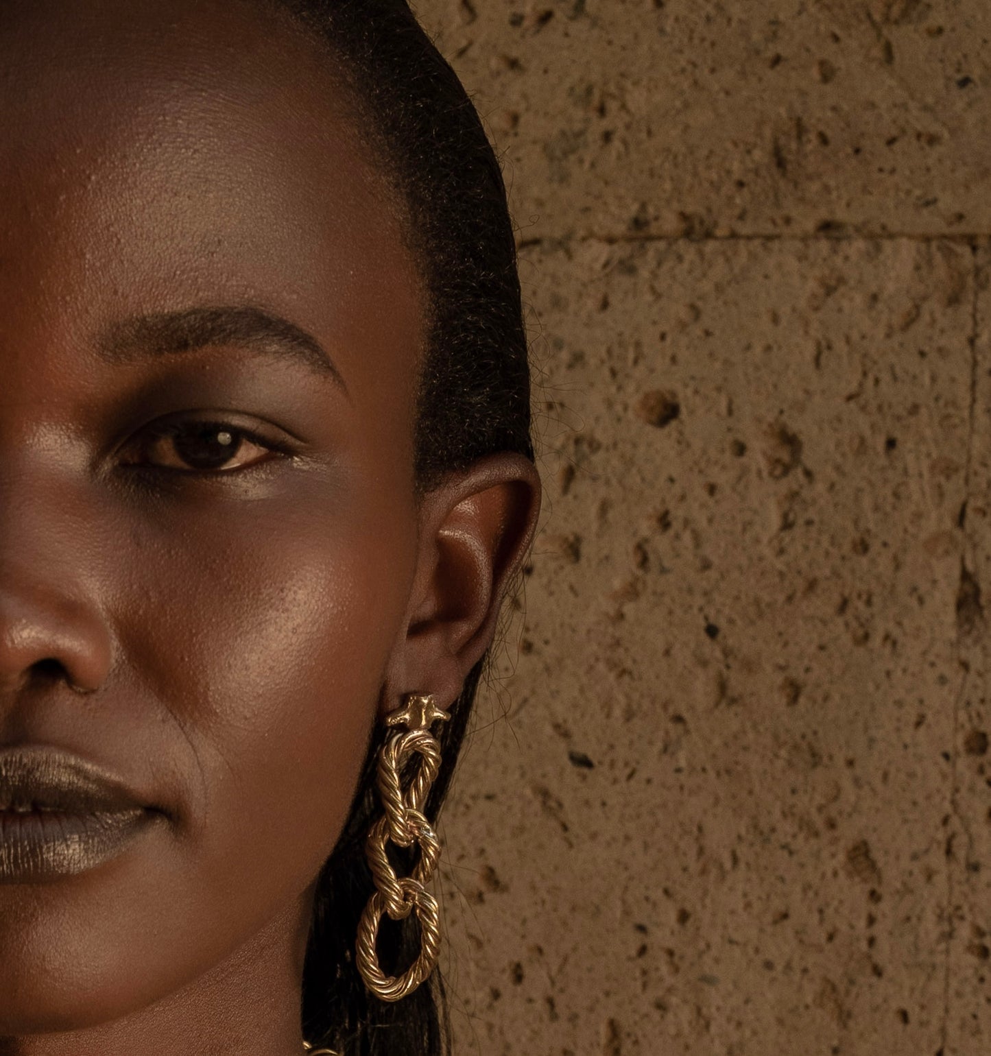 MAKONGE THIN EARRING