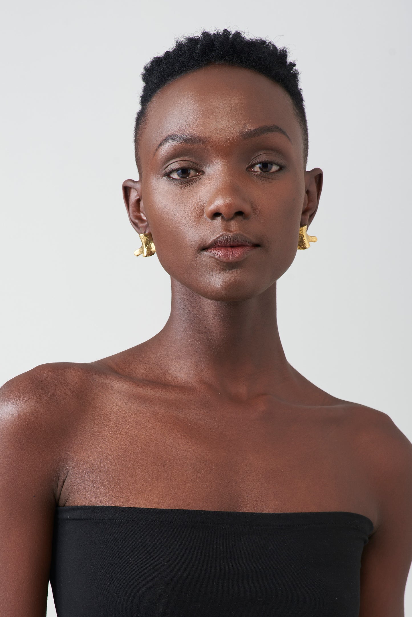 MATUU SPINE STUDS