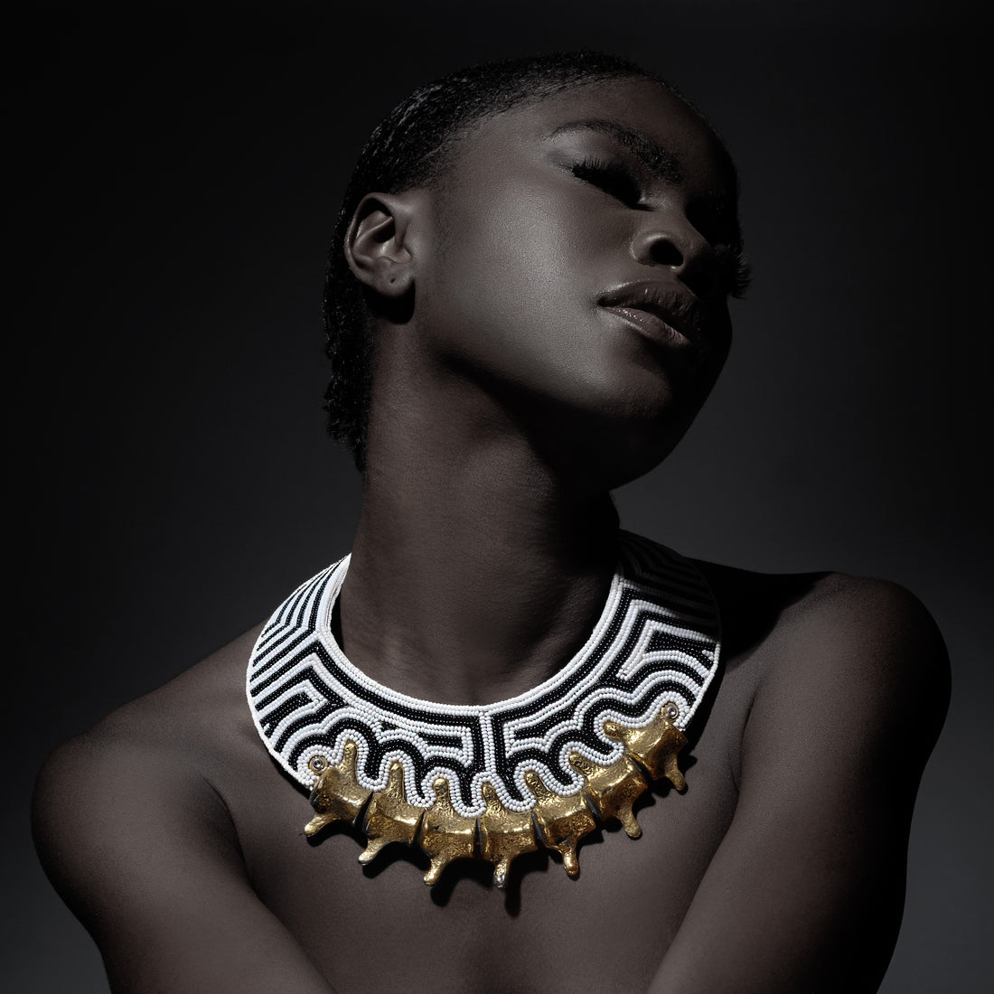 The Artistry of Jiamini Kenya's Exquisite Jewelry: A Behind The Scenes Look at The Process