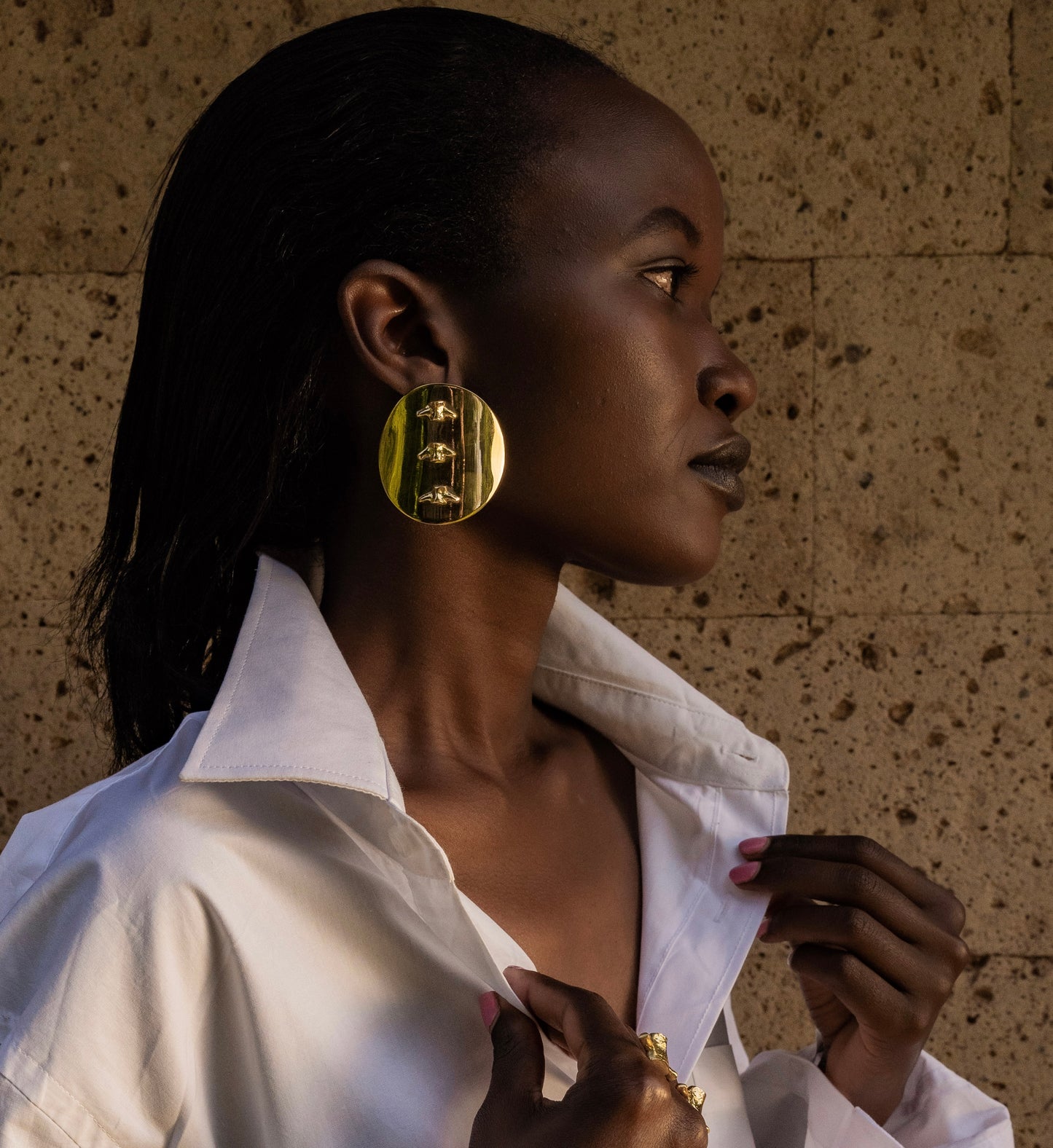 WAMUNYU DISK EARRING