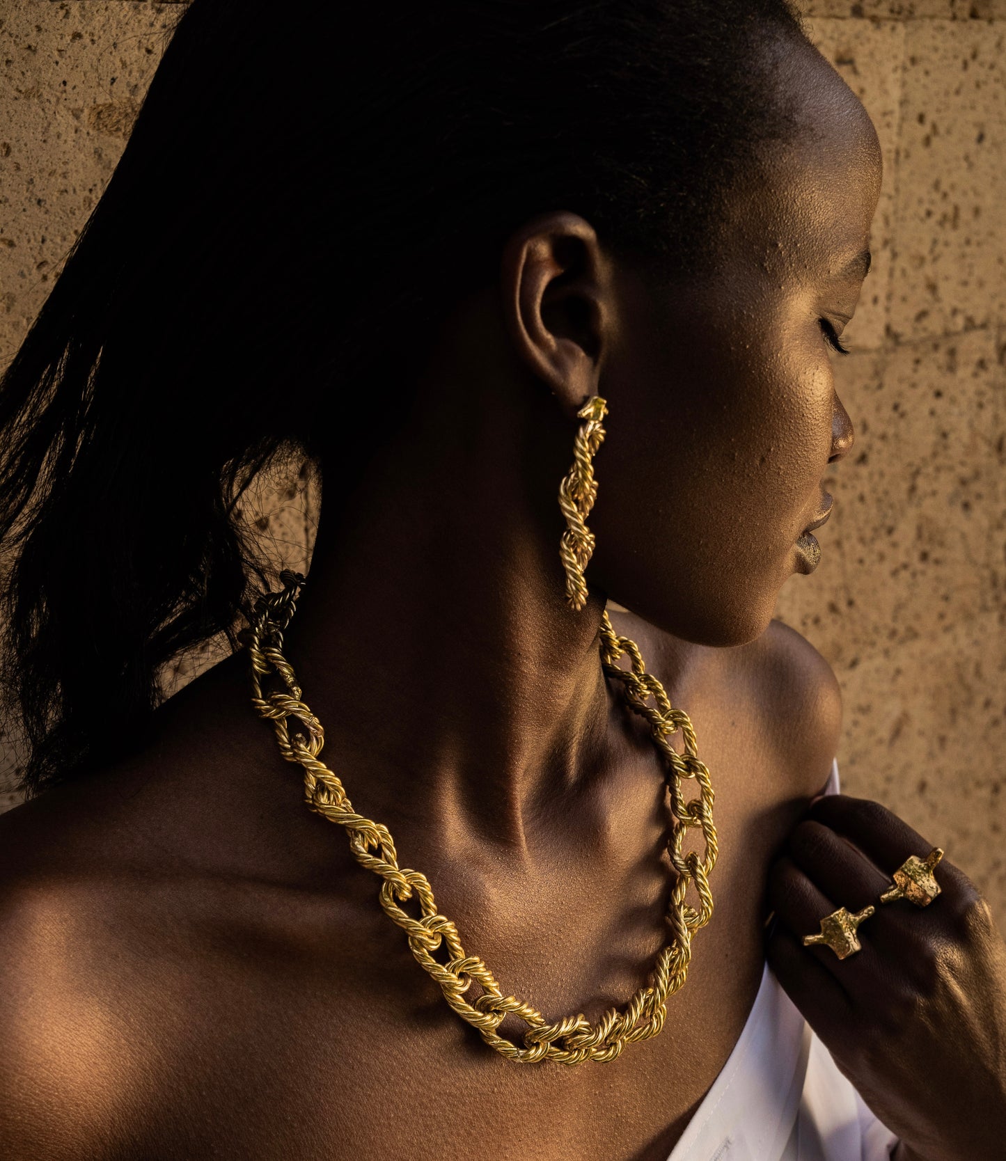 MAKONGE SKINNY NECKLACE