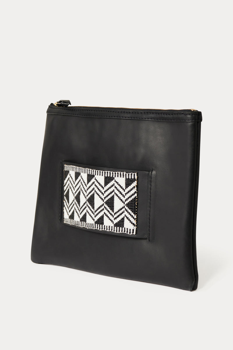 SYOKIAMU CLUTCH - BLACK