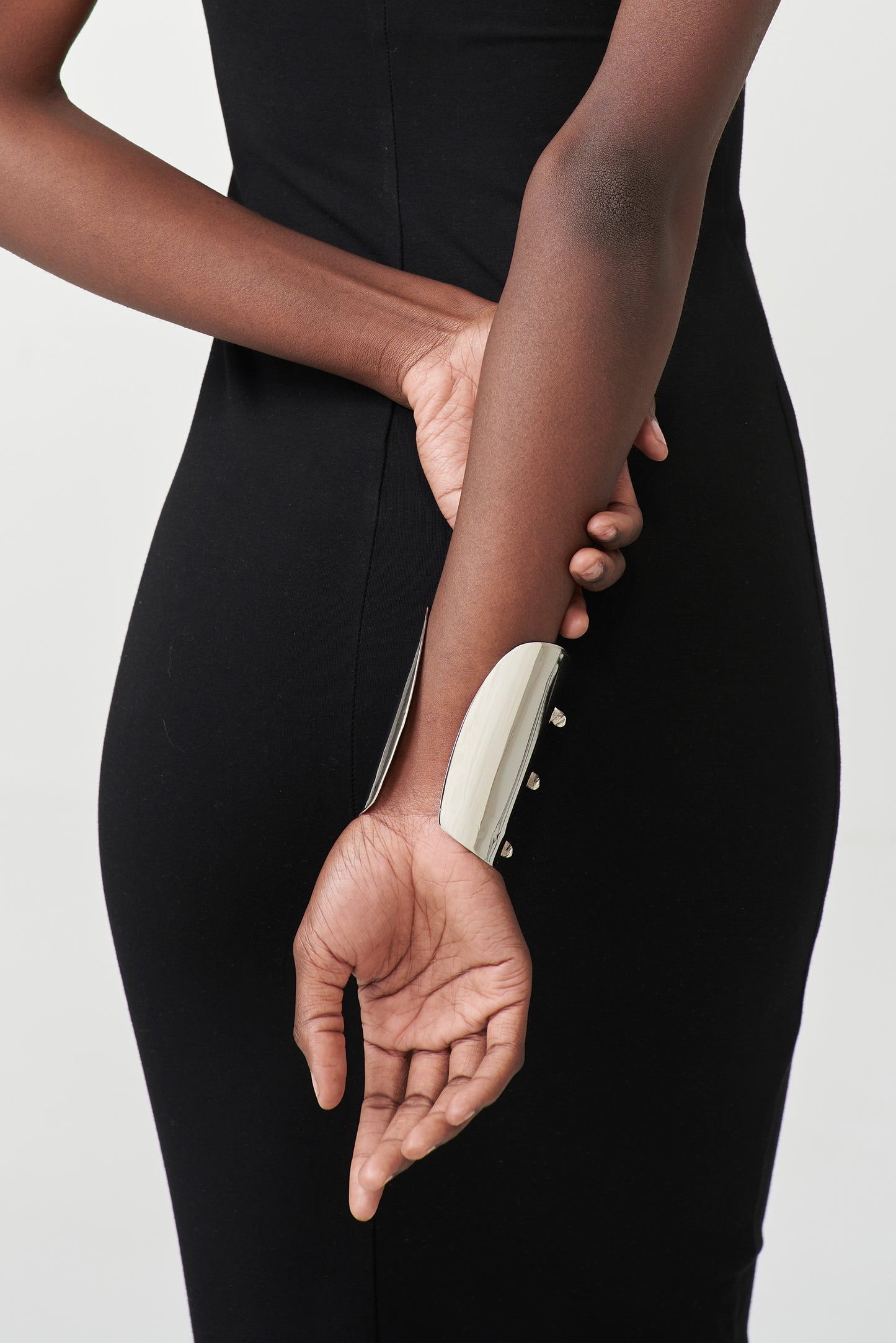 MATUU SPINE CUFF