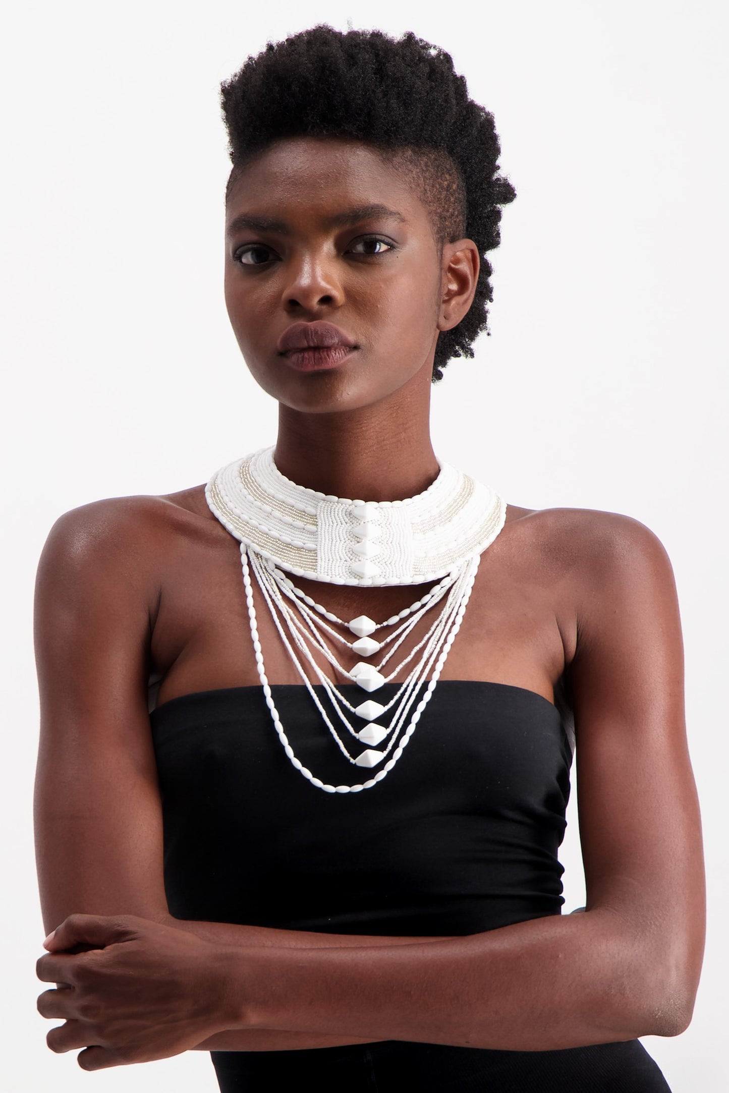 MOYA NECK PIECE WHITE