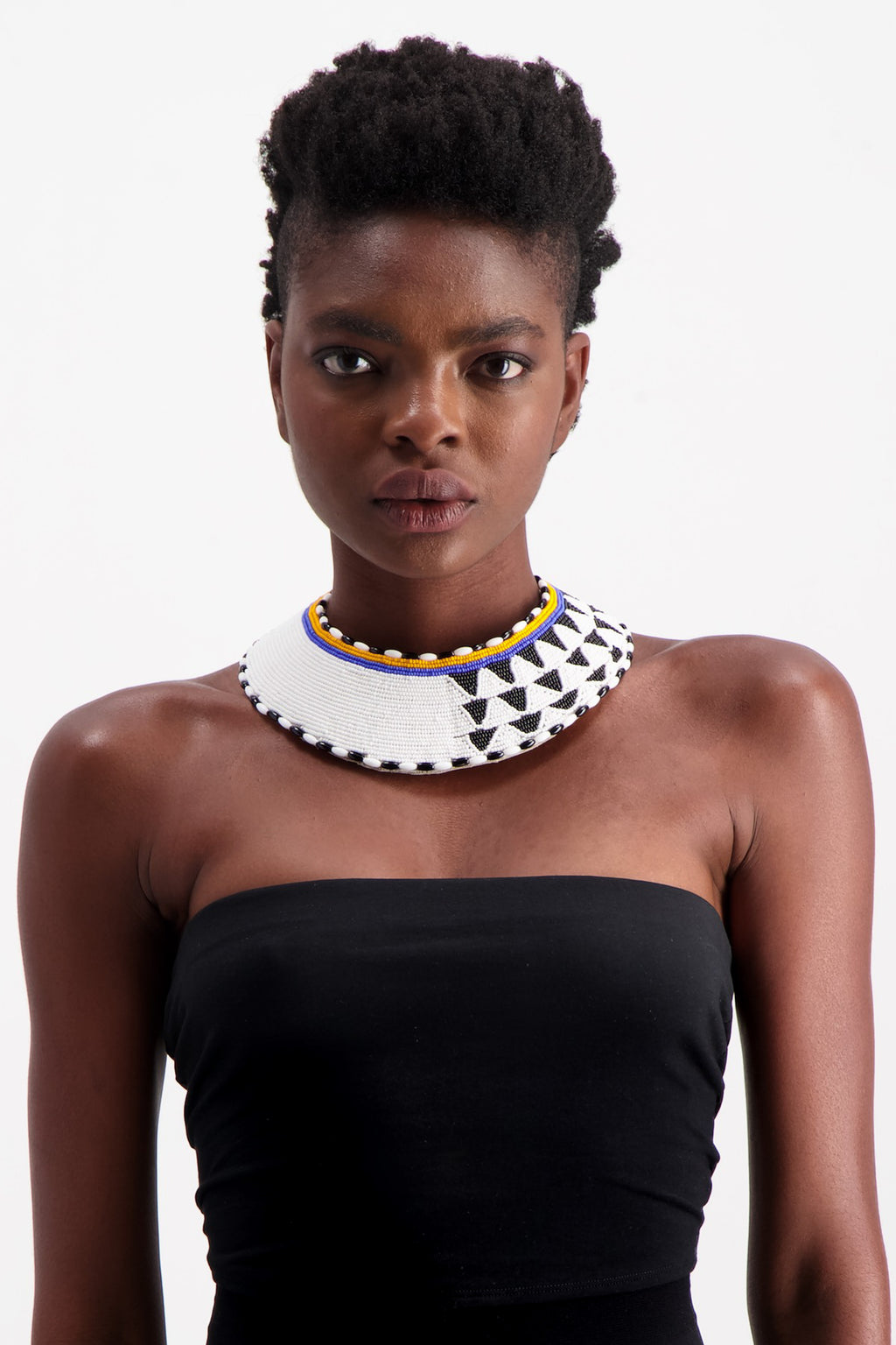 PENDO NECK PIECE WHITE